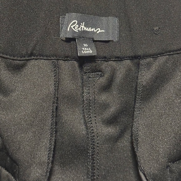 Size 16 Tall Reitmans Pleated Tapered Trouser - Picture 8 of 11